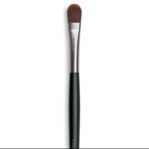 Mary Kay Cream Eye Color / Concealer Brush